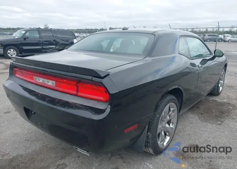 2012 Dodge Challenger Sxt z USA, uszkodzony, nr VIN 2C3CDYAG8CH170218